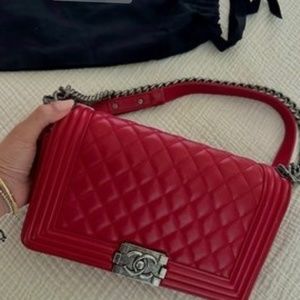 Chanel boy bag